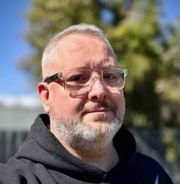 Profile of Jamie Souter